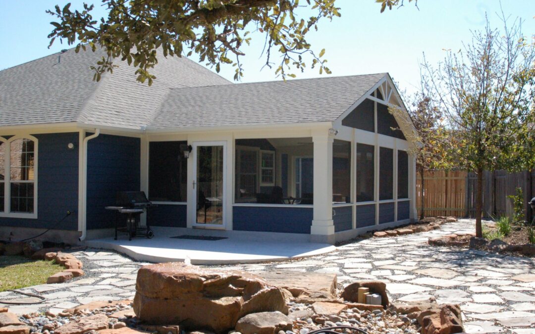 How a Screen Porch Can Extend Your Outdoor Living Season